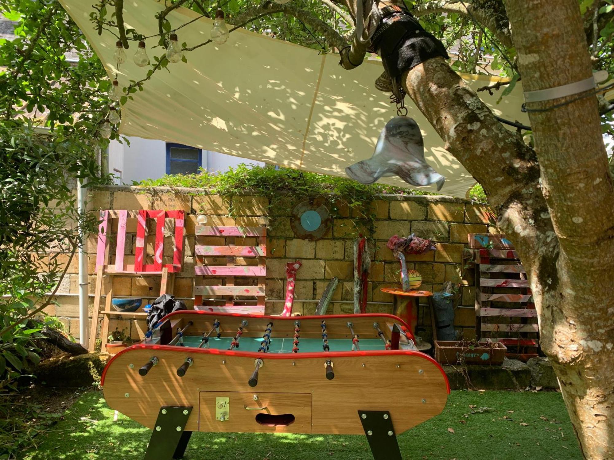 Auberge Du Finistere - Chambres Cosy A Louer - Bienvenus Chez Anne Votre Hote Et Chris Le Gardien- Proche Centre Ville Et Odet A Pieds كْيَمبيه المظهر الخارجي الصورة