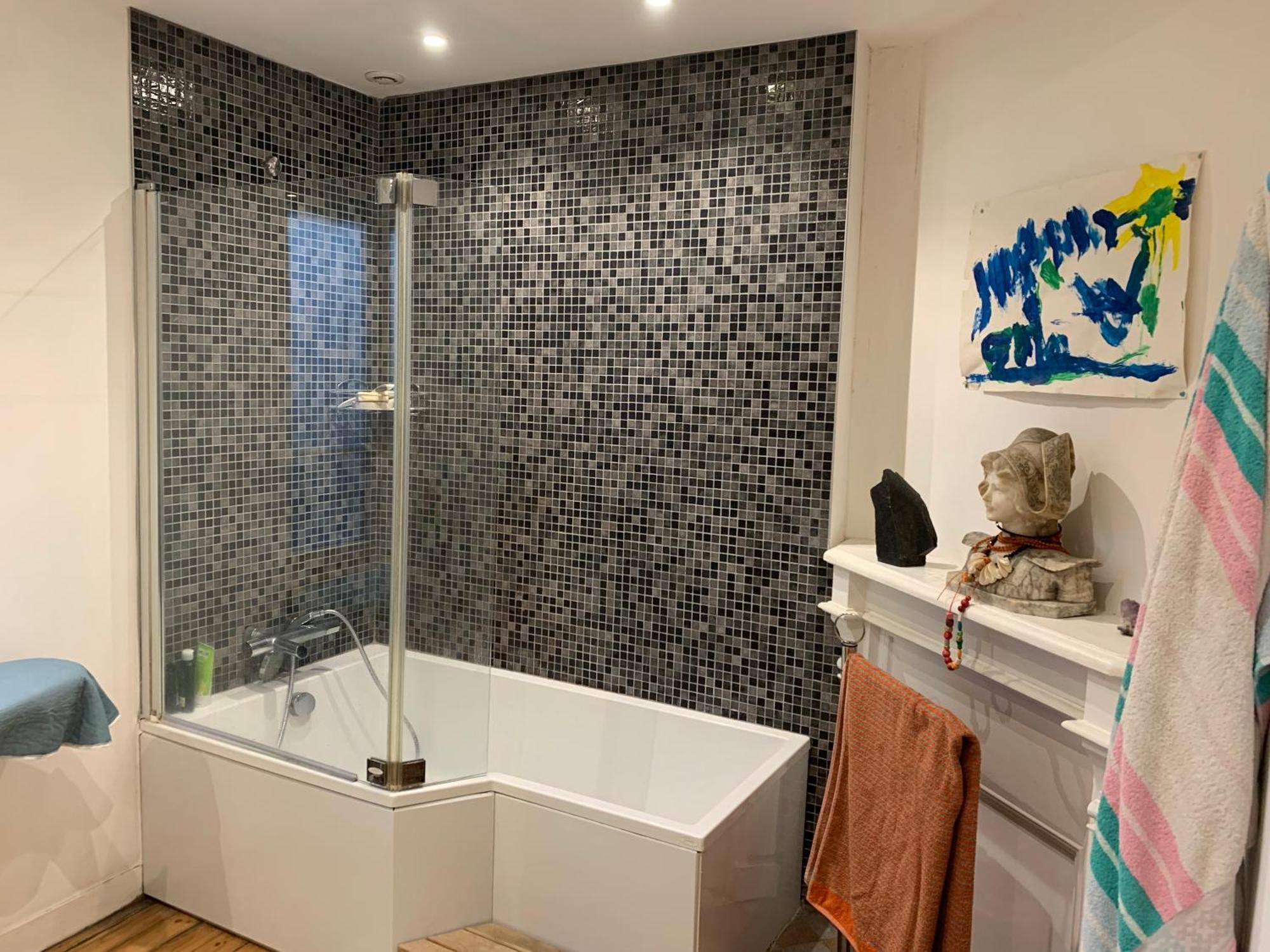 Auberge Du Finistere - Chambres Cosy A Louer - Bienvenus Chez Anne Votre Hote Et Chris Le Gardien- Proche Centre Ville Et Odet A Pieds كْيَمبيه المظهر الخارجي الصورة